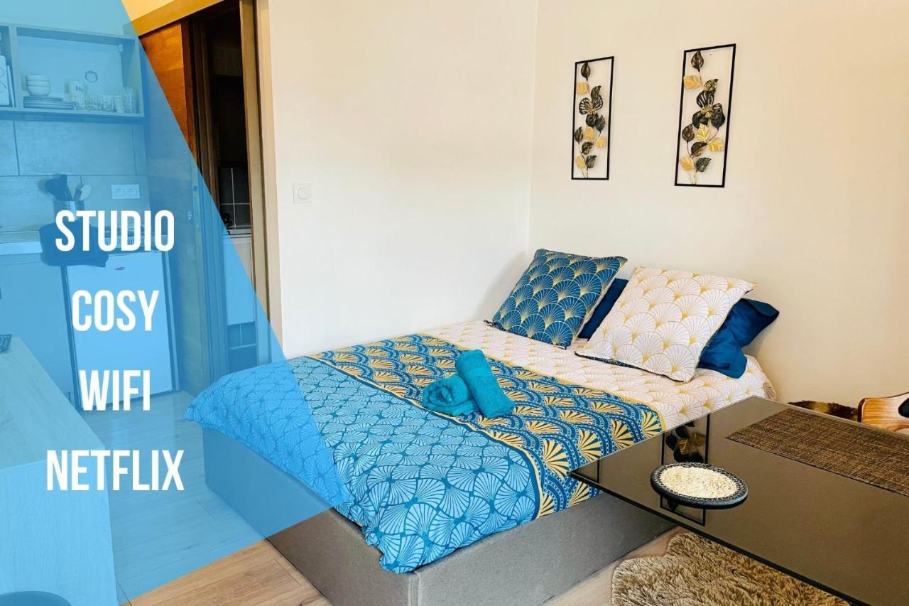 La Belcombe Apartment Sainte-Colombe  Ngoại thất bức ảnh